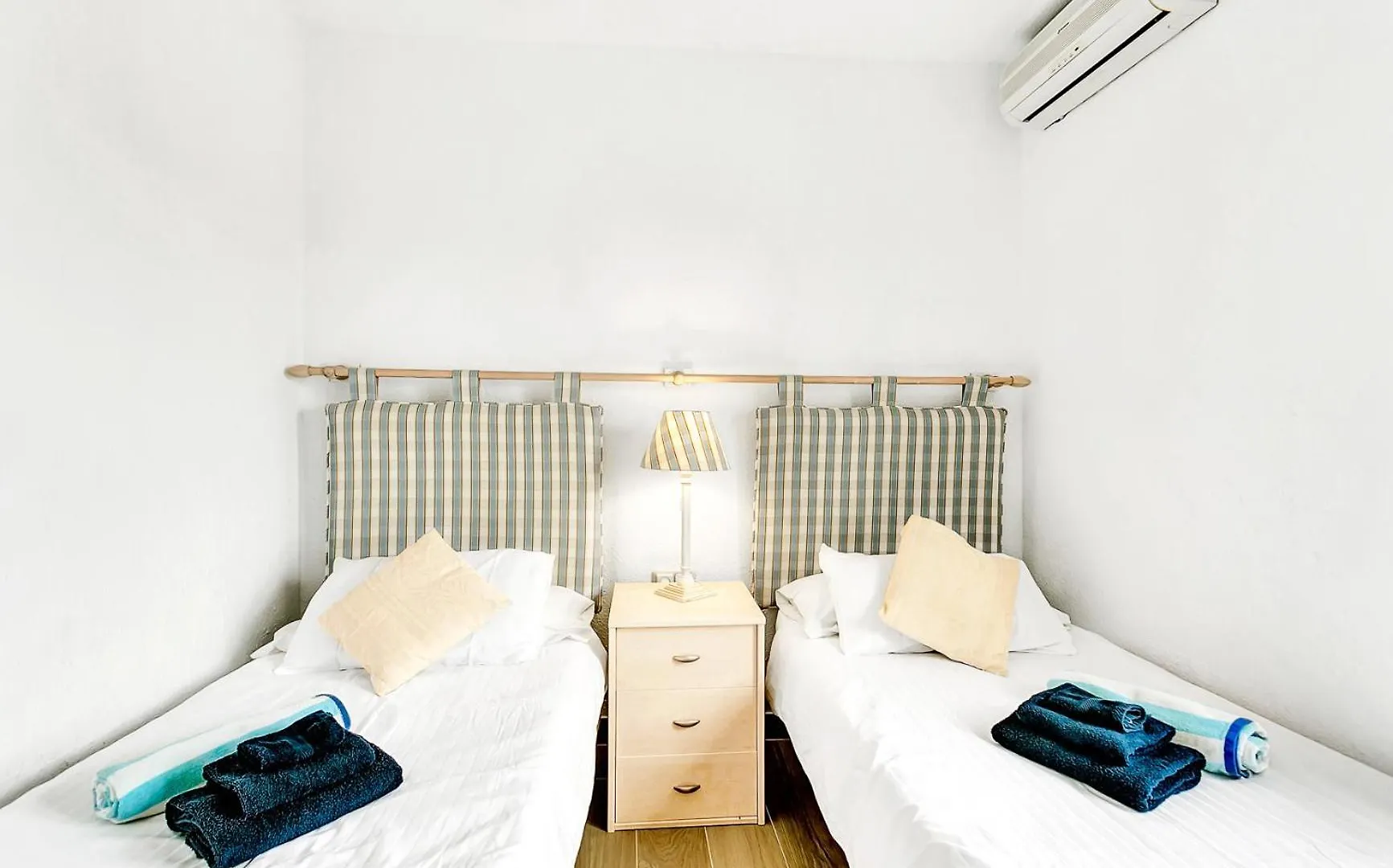 J96 Cabopino Apartment Marbella